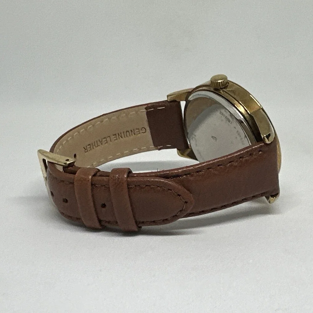 Relic ZR15831 Women's Brown Leather Straps Analog Dial Quartz Wrist Watch HME737